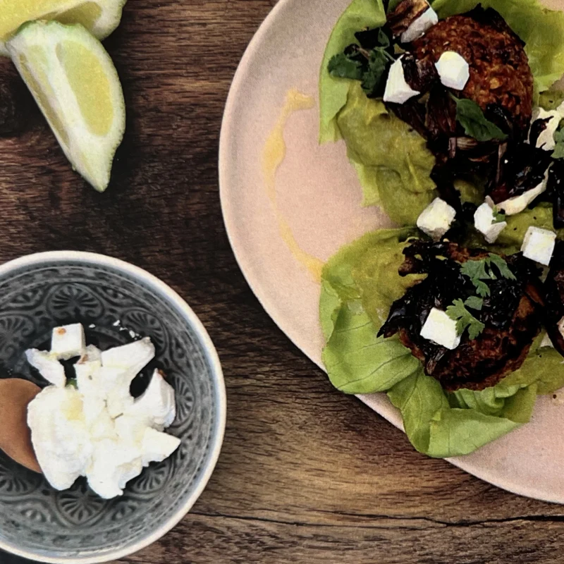 Carrot "Yofi Falafel" Lettuce Cups